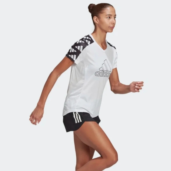 Adidas Run It Shorts NWT - Picture 3 of 5